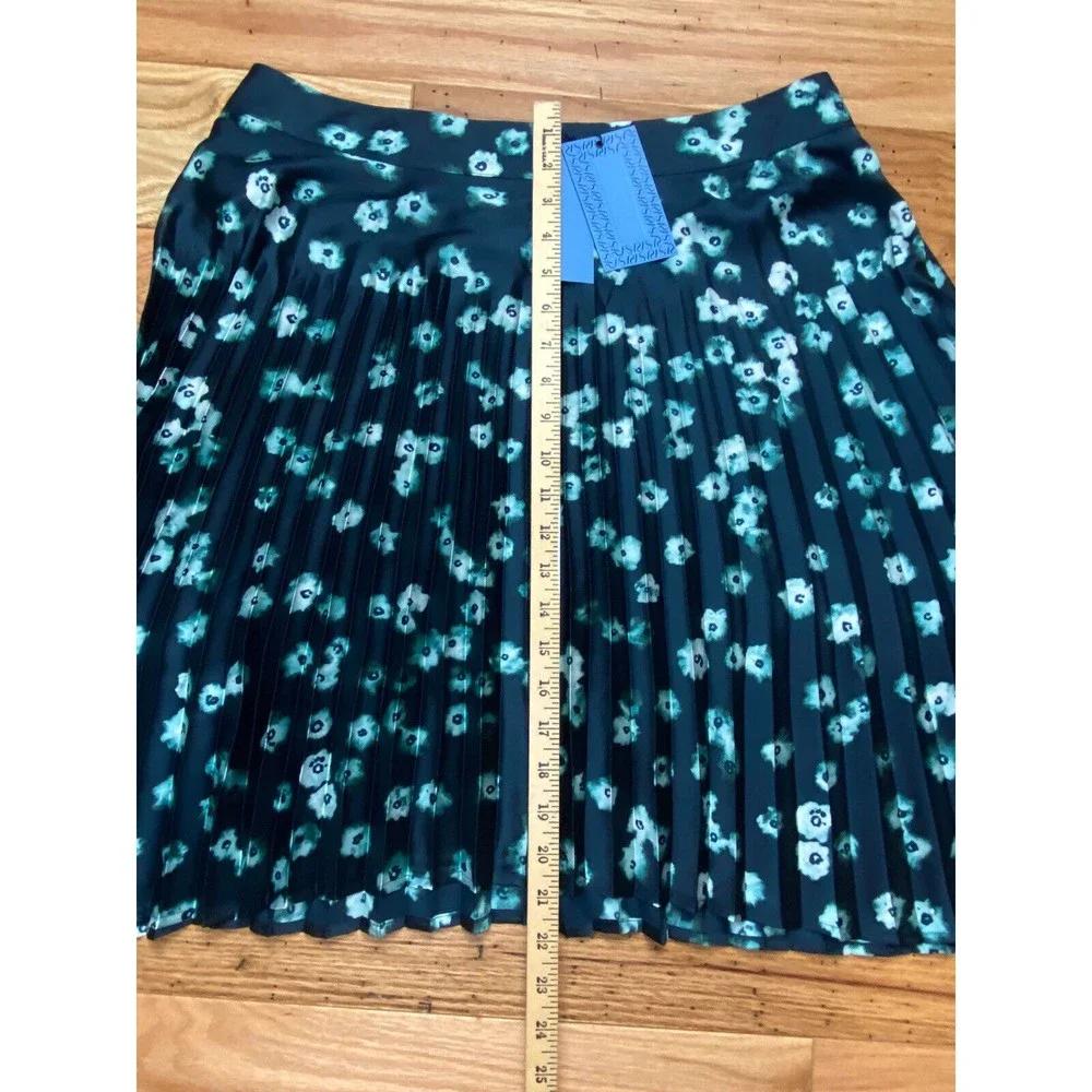 Simply Vera Vera Wang Pleated Cool At Night Skirt Pleated Size Large Blue Floral - Picture 11 of 12